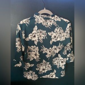 Ann Taylor Blouse, Size Small